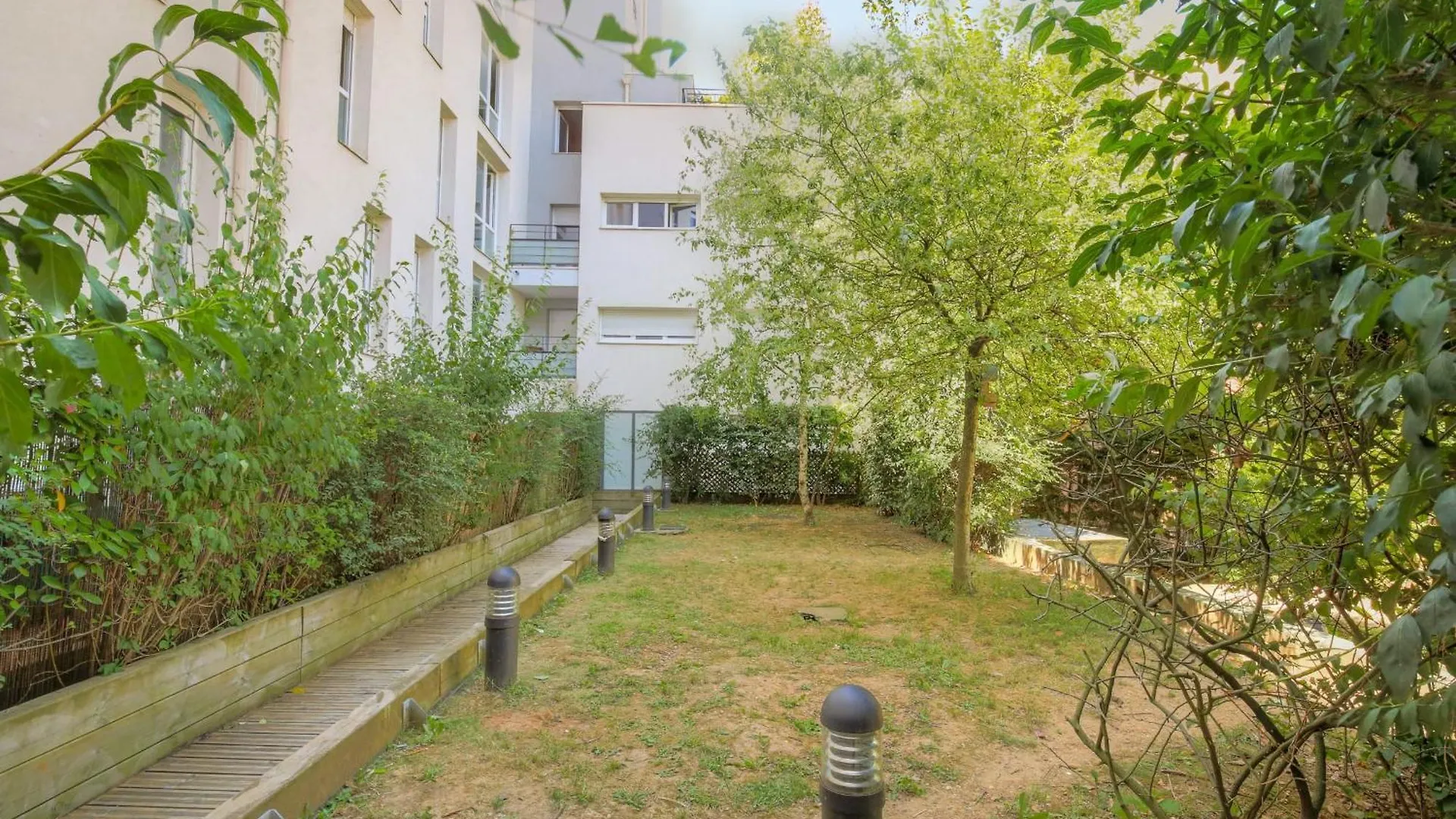 Apartament Cosy Et Calme A 80M Tram T3 Villeurbanne 0*,